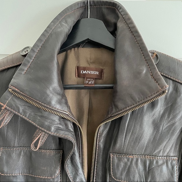 Danier XS leather jacket - Picture 2 of 4